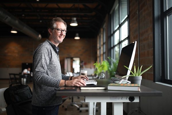 Pourquoi passer de Micro-entreprise à SARL ?