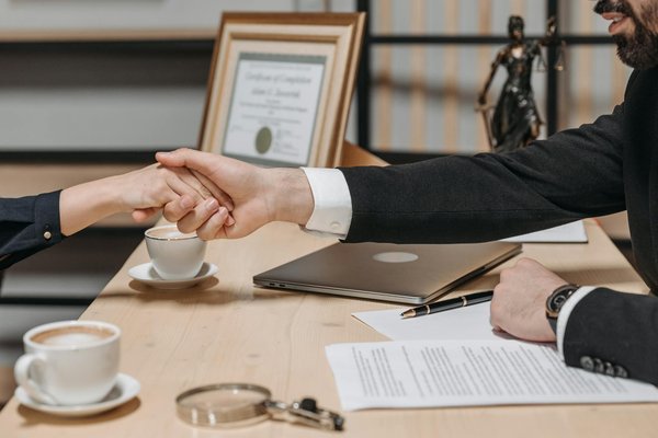 Avocat : comprendre le métier de ces professionnels du droit
