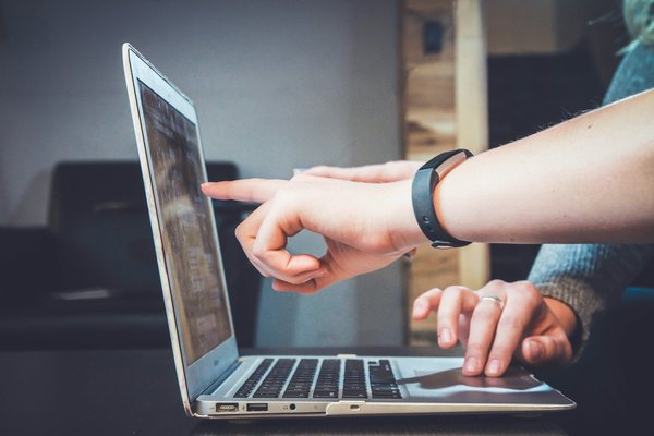 Créer un chatbot avec une agence de création sans codage